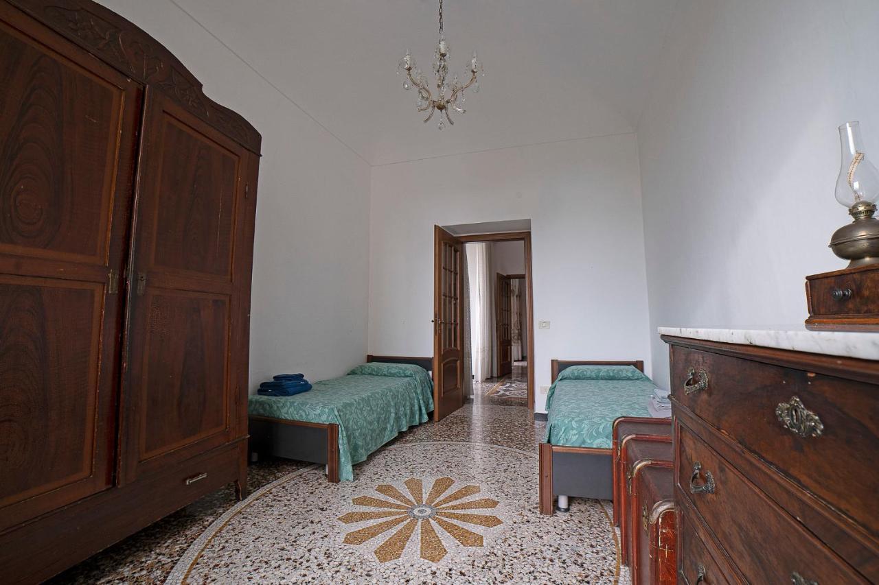 La Perpetua Apartamento Savona Exterior foto